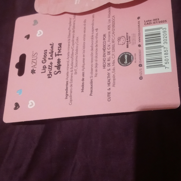 Hello Kitty Lip Gloss & Lip Balm Bundle - Picture 6 of 8